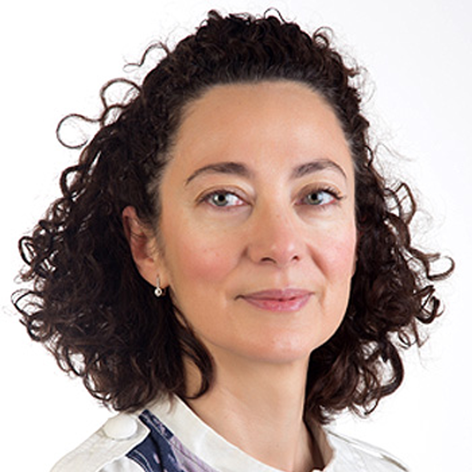 Dr. Eva María Anlló, especialidad en Geriatría en Clínica Dr. Alaejos