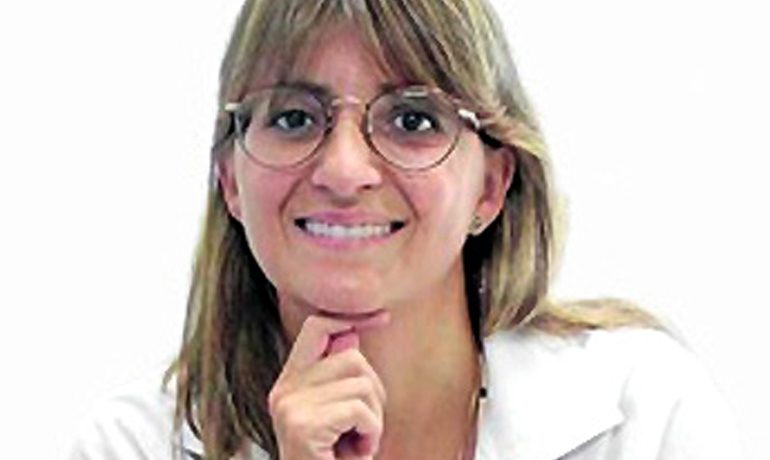 Dr. Carmen Pablos, especialidad en Geriatría en Clínica Dr. Alaejos